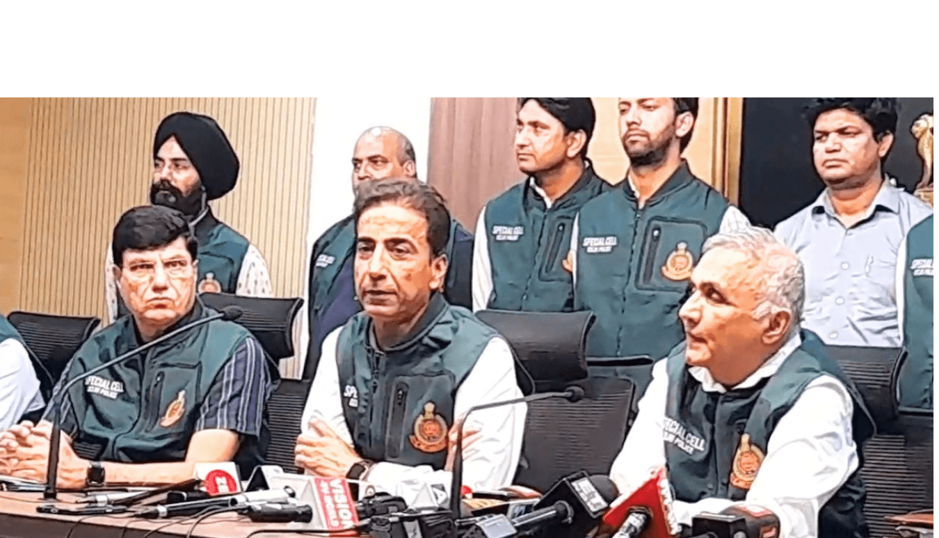 Press Conference on drug bust, presided by Spl CP ( Crime) Sh HGS Dhaliwal 